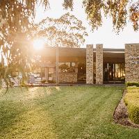 Image from Barossa Weintal Hotel Complex