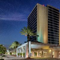 Doubletree Hotel Orlando Universal At The Entrance