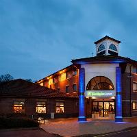 Holiday Inn Express Warwick Stratford Upon Avon