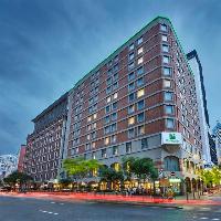 Holiday Inn Darling Harbour