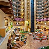 Embassy Suites Kansas City Plaza