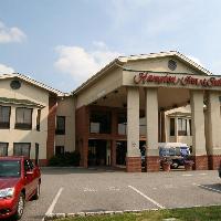 Hampton Inn & Suites Fairfield Hotel