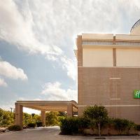 Holiday Inn Express Hotel & Suites San Antonio Rivercenter Area